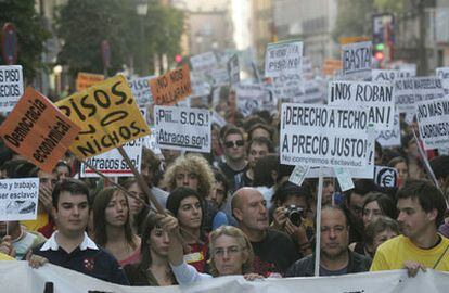 Manifestación contra los altos precios de la vivienda, convocada en Madrid por la Asamblea contra la Precariedad y la Vivienda Digna.