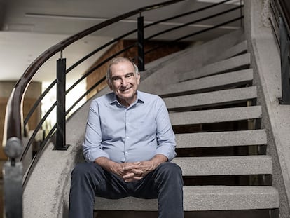 Humberto de la Calle, cabeza de la lista al Senado por la Coalición de la Esperanza, este martes en Bogotá.