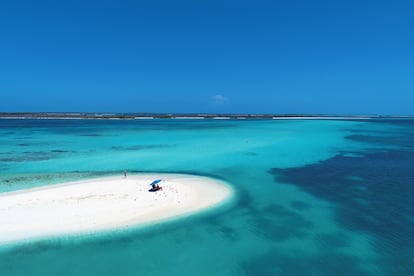 One of the islands of Los Roques, in the Caribbean (Venezuela).