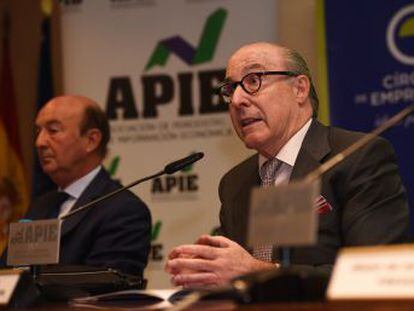 El presidente, John de Zulueta, apela a un cambio de postura en Ciudadanos para que pacte en el futuro con los socialistas