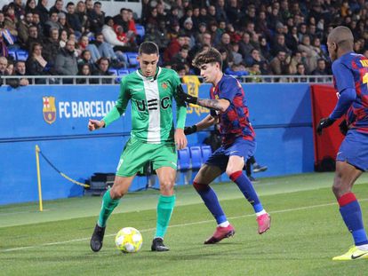 Un partido entre el Cornellà y el Barça B.