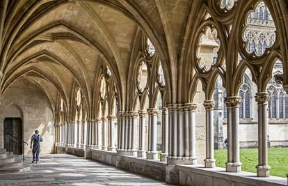 Claustro de la catedral de Sainte-Marie.