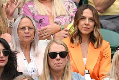 A la Spice Girl Melanie C también se la ha podido ver en las gradas de Wimbledon, en el cuarto día del campeonato, el pasado 30 de junio. La cantante estuvo acompañada por su madre, Joan Chisholm.