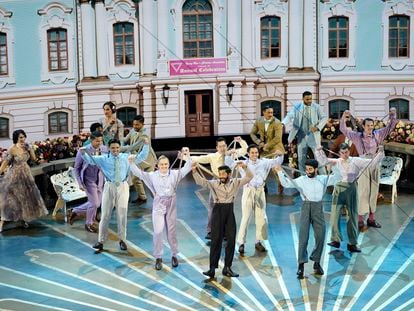 Un momento de la coreografía de 'Naatu Naatu', de la película 'RRR', interpretada en la gala de los Oscar.
