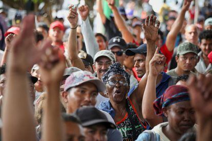 Una caravana migrante de 3.000 personas cruza el Estado de Chiapas