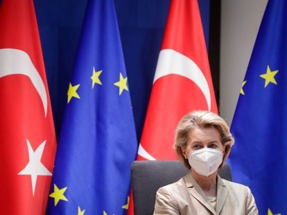 La presidenta de la Comisión Europea, Ursula von der Leyen, en una videollamada la semana pasada en Bruselas.