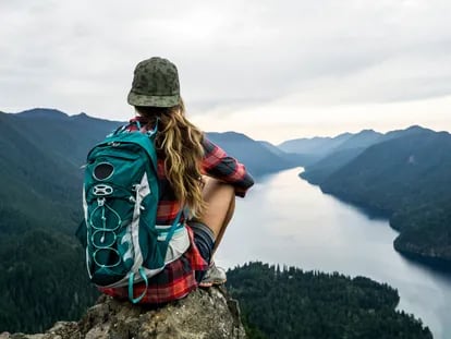 Cinco chaquetas 'softshell' para hombre perfectas para abrigarse en la  montaña, Estilo de vida, Escaparate