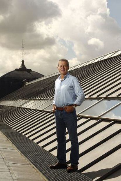 Juan Pablo Rodríguez Frade en la cubierta del Museo Arqueológico Nacional, en Madrid.