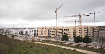La AEV confirma el resurgir de los pisos en construcción y rehabilitación.