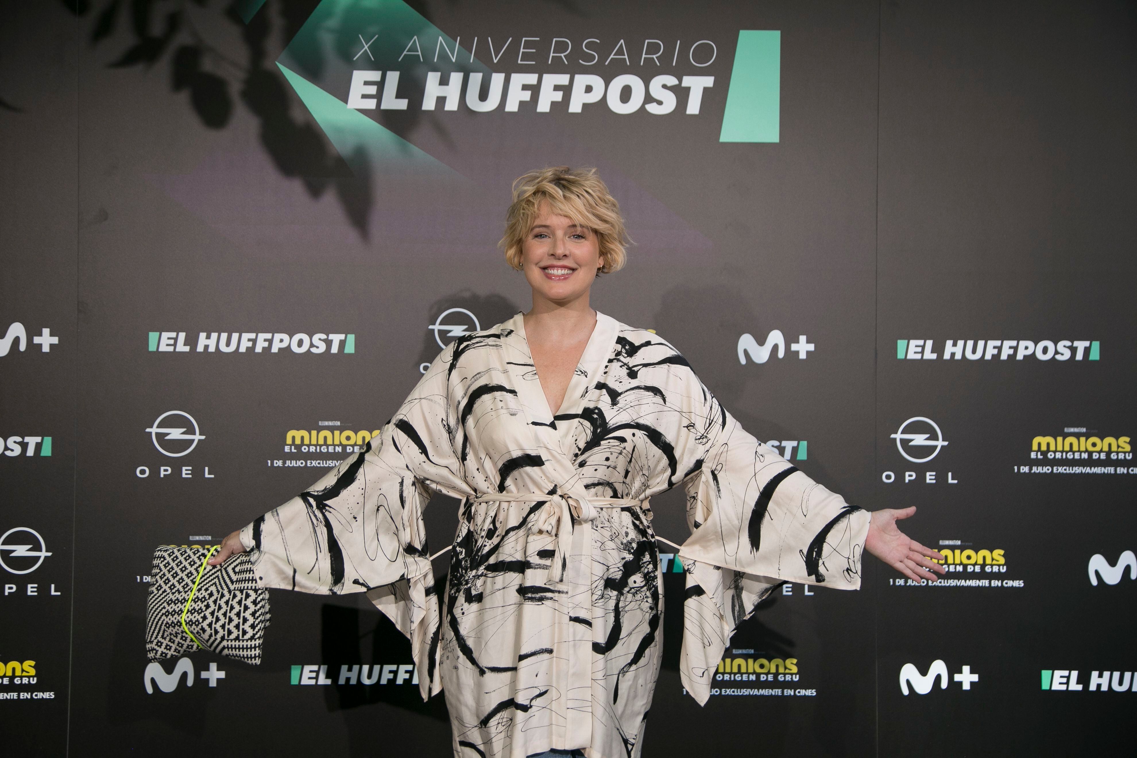 La periodista Tania Llasera posa en la fiesta del X aniversario de El Huffpost. 