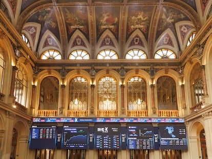 Interior de la Bolsa de Madrid.