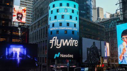 La torre de Nasdaq en Nueva York anuncia Flywire.