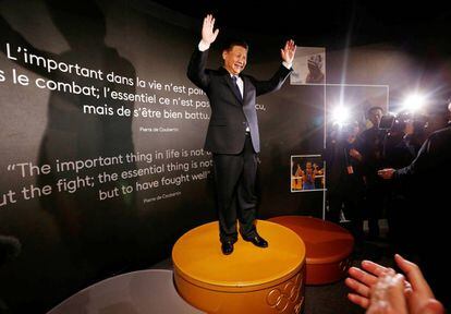 El presidente chino Xi Jinping, en un podio de Sydney 2000 en un museo de Suiza, en enero