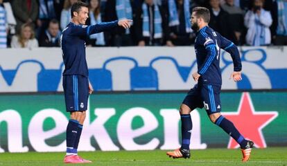 Ronaldo celebra el primer gol contra el Malmoe.