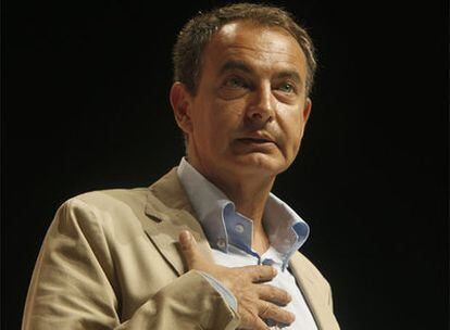 Rodríguez Zapatero, en un momento de su discurso en el congreso de los socialistas de Madrid.
