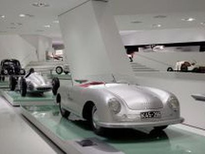 Algunos de los modelos expuestos en el museo Porsche, en Stuttgart.