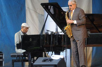 El pianista McCoy Tyner con el saxofonista Gary Bartz.