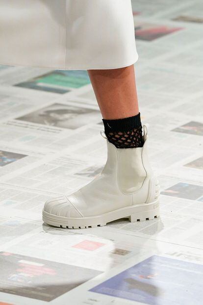 Una inspiración: las blancas y al tobillo del desfile otoño-invierno 2020 de Dior.