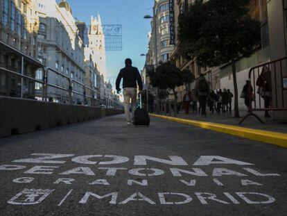 La Gran V&iacute;a preparada para la nueva configuraci&oacute;n dise&ntilde;ada por el Ayuntamiento de Madrid.