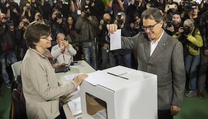 Artur Mas votant el 9-N del 2014.