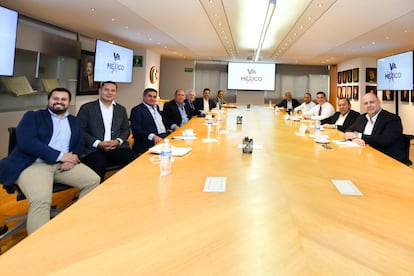 Reunión de la oposición de México, con los presidentes del PRI, el PAN y el PRD.