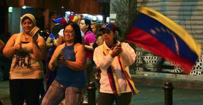 Simpatizantes de Capriles se manifiestan en Venezuela.