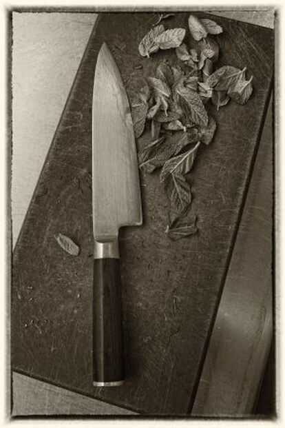 Un cuchillo, instrumento imprescindible en todas las cocinas, con o sin estrellas.