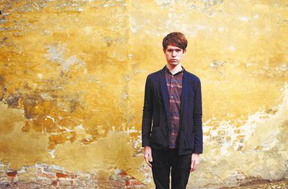 <b>James Blake, el primer músico <i>dubstep</i> que parece sacado de una <i>boy band</i>.</b>