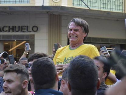 El candidato Bolsonaro el día del ataque. 