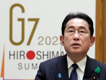 El primer ministro de Japón, Fumio Kishida, durante una entrevista con medios extranjeros el pasado 20 de abril en Tokio.