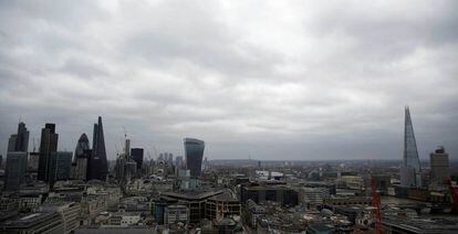 Distrito financiero de Londres, la City, visto desde la Catedral de San Pablo.