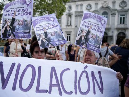 Una manifestación en Madrid tras conocerse la sentencia contra La Manada, en 2019.