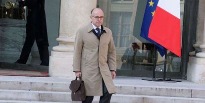 El ministro francés de Presupuesto, Bernard Cazeneuve, el 3 de abril.
