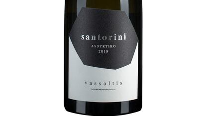 Grecia
Vassaltis
2019. Blanco. Santorini.
Vassaltis. 100% assyrtiko.
14,5% vol. Precio: 29 euros.
Importador: Caskadia.