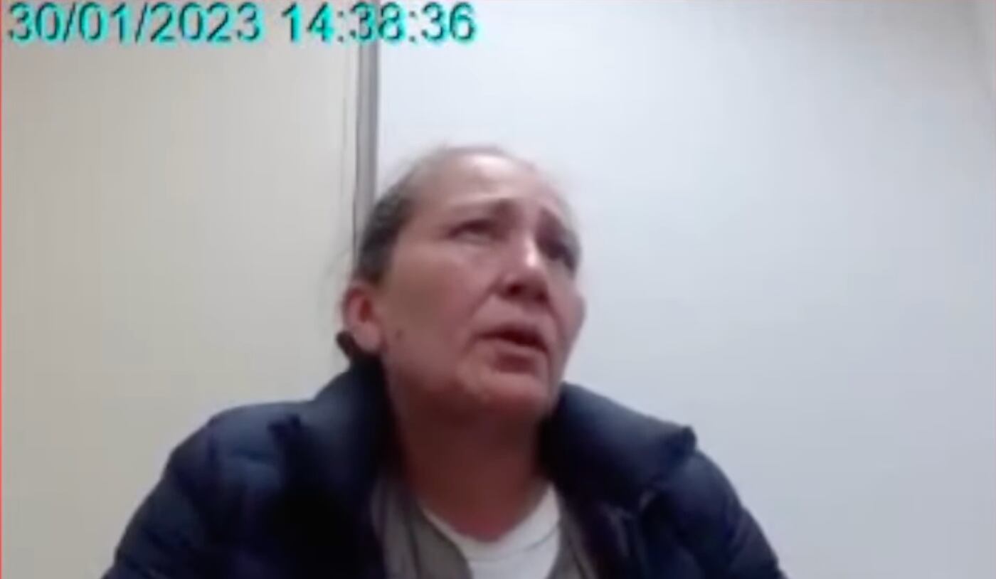 Captura de pantalla del video que muestra el interrogatorio de  Marelbys Meza, niñera de Laura Sarabia.