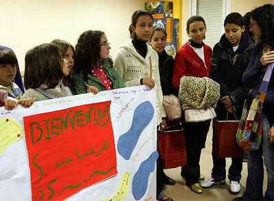 Un grupo de escolares marroquíes, en el colegio Tirso de Molina de Madrid.