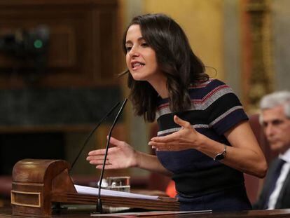 Inés Arrimadas, durante el pleno extraordinario en el Congreso para tratar la gestión del 'Open Arms'.