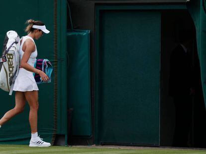 Muguruza abandona la pista tras ser eliminada en la primera ronda.
