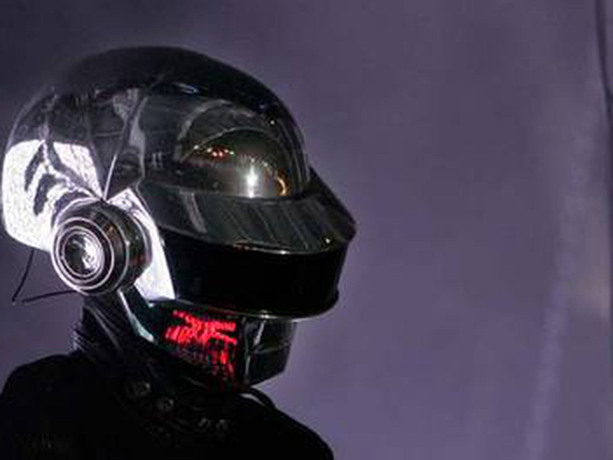 La historia oculta de Daft Punk: quiénes son bajo los cascos