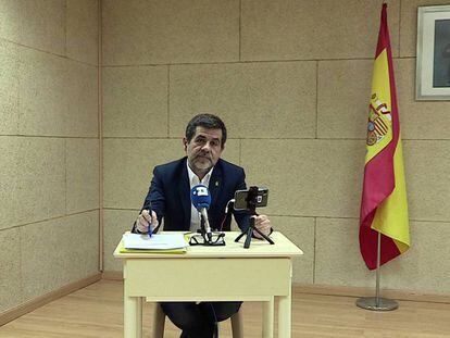 Jordi Sánchez, durante la rueda de prensa que ofreció desde Soto del Real.