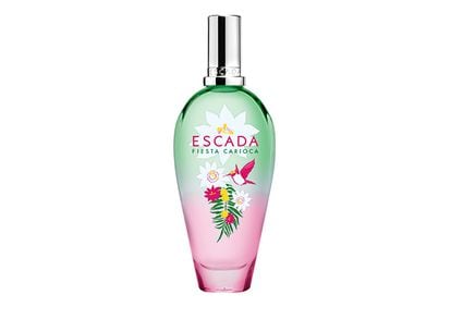 Fiesta Carioca, de Escada. Nada tan apetecible como una fiesta en la playa. Y más si es en una bahía brasileña. Eau de toilette maracuyá, frambuesa y hojas de violeta cruzadas con passiflora, flor de azahar y jazmín.