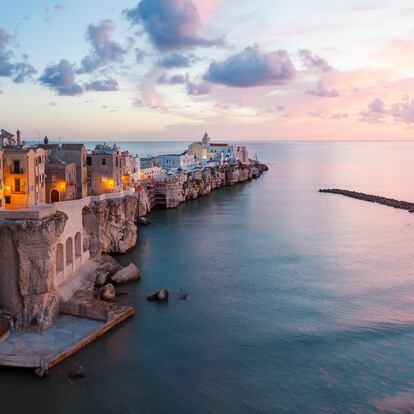 Promontorio del Gargano en Vieste, en la región italiana de Apulia.