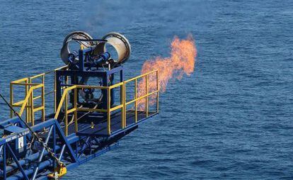 Imagen de la plataforma que ha extra&iacute;do gas de hidrato de metano.