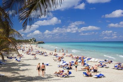 Es una de las playas más concurridas de Cuba por los hoteles y 'resorts' que bordean gran parte de la costa. La playa de Varadero, al noreste de la isla, se ha colocado en el puesto número tres de esta lista de las mejores playas del mundo.