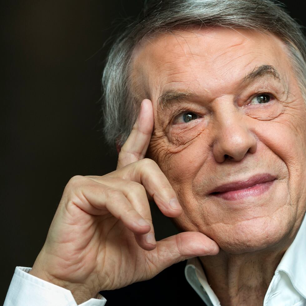 Salvatore Adamo Salvatore Adamo: “Siempre seré un expobre” | Cultura | EL PAÍS