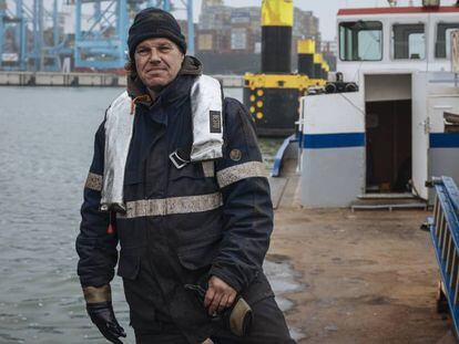 Arnold Seitzringe, de 48 años, en el puerto de Rotterdam.