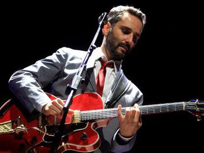 Jorge Drexler, durante una actuaci&oacute;n en Barcelona.