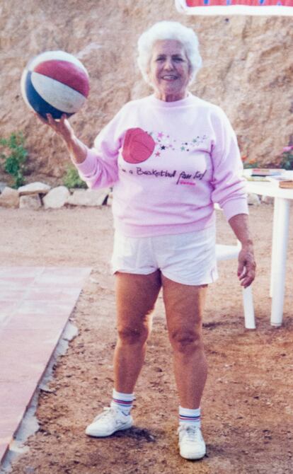 Encarna Hernández, en una imagen de principios de los años 90 de su archivo personal.