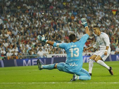 Cristiano falla ante Ad&aacute;n.