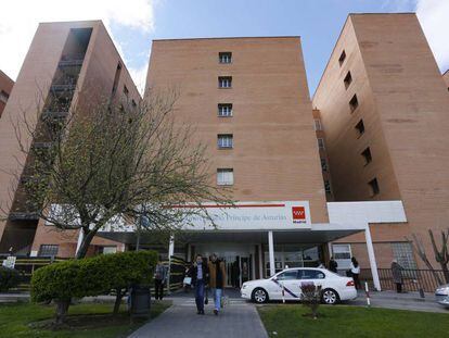 Hospital público Príncipe de Asturias, en Alcalá de Henares, este viernes.